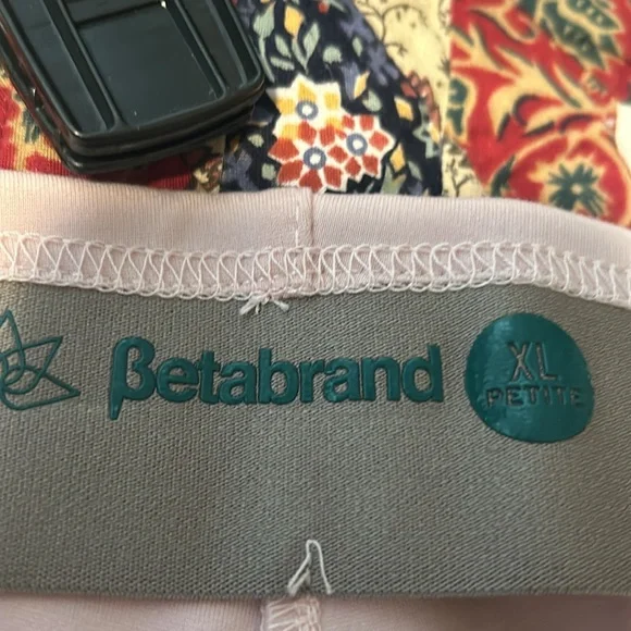 Betabrand XL petite Lite Pink Pants - Picture 3 of 4